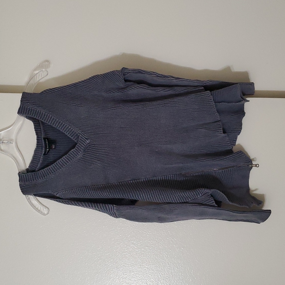 Rock & Republic  Asymmetrical Cold Shoulder Knit Sweater. Size S. 100% Cotton